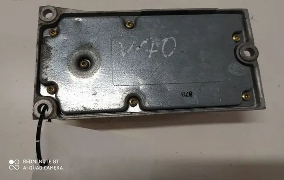 Volvo V70 Airbag control unit/module 0285001456 P30658912