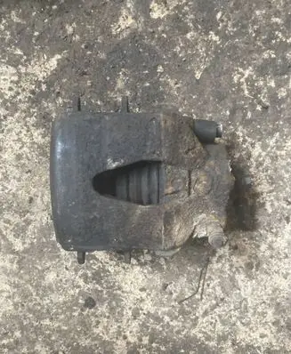 Skoda Octavia Mk2 (1Z) Front brake caliper