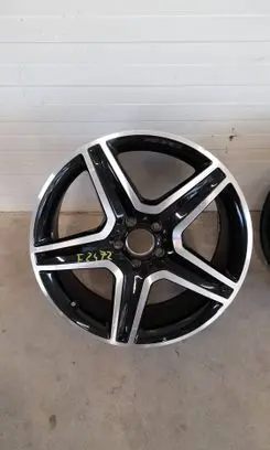 Mercedes-Benz GLA W156 X156 R19 alloy rim A1564010600