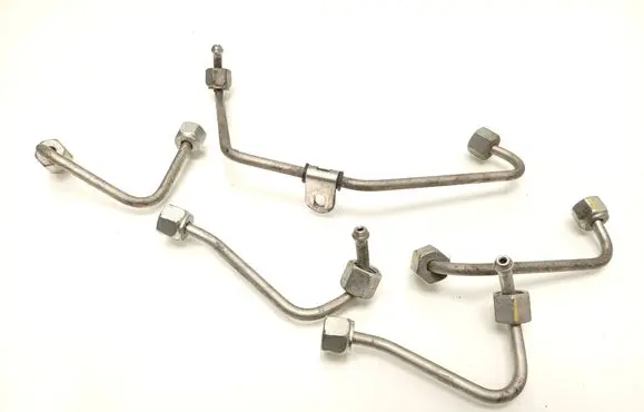 Opel Astra K Fuel injector supply line/pipe 