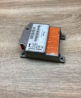 Mercedes-Benz Sprinter W901 W902 W903 W904 Airbag control unit/module 0018202126