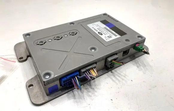 Jaguar XF Sound amplifier HX7319C164BD