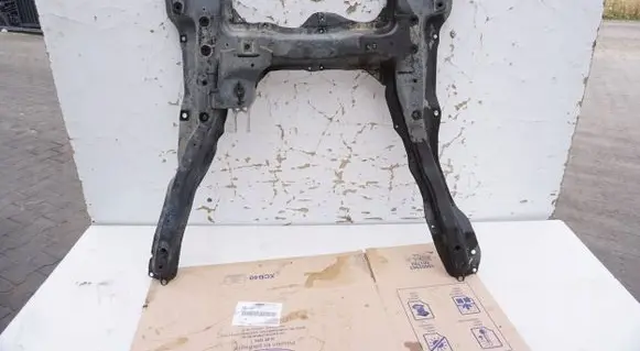 Peugeot Expert Front subframe SKO71610