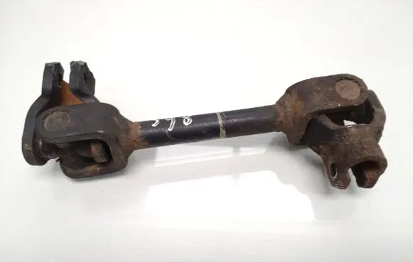 Mitsubishi Pajero Steering column universal joint