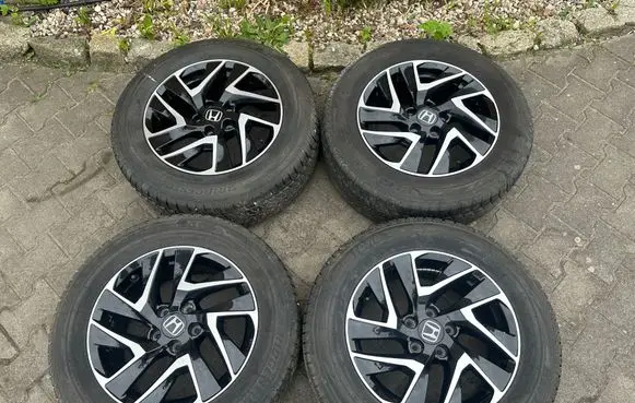 Honda CR-V R17 alloy rim 17070A