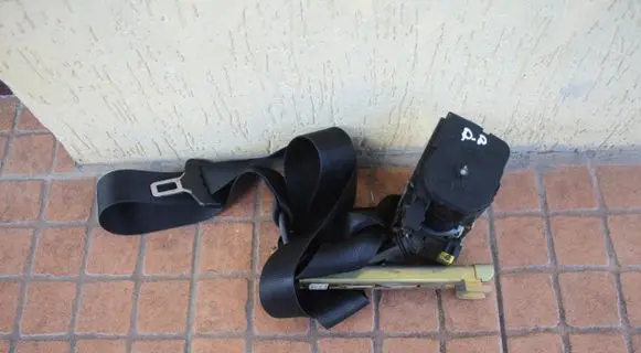 Mercedes-Benz E W210 Front seatbelt 1248600088