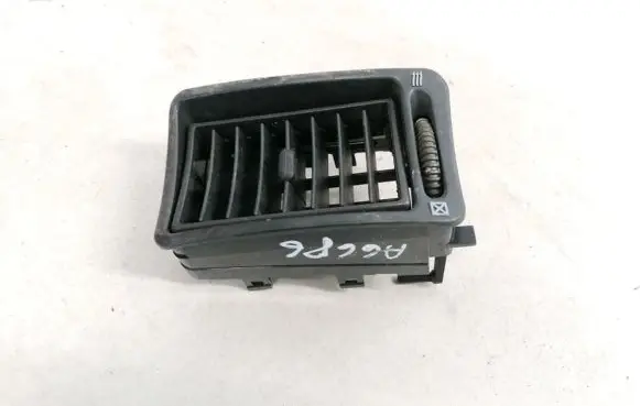 Toyota Corolla E90 Dash center air vent grill 5566112090 55661-12090