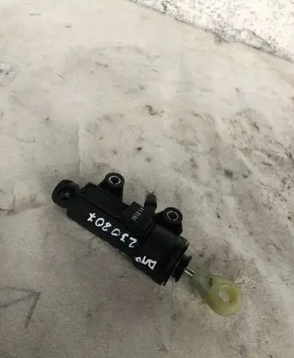 BMW 1 F20 F21 Clutch master cylinder 13670510de