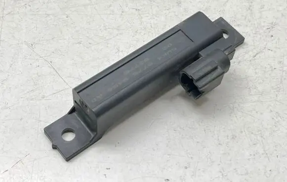Interior comfort aerial antenna