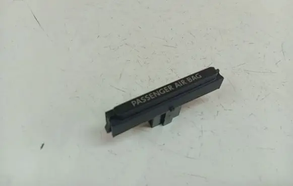 Volkswagen PASSAT B7 Passenger airbag on/off switch 3AA919234