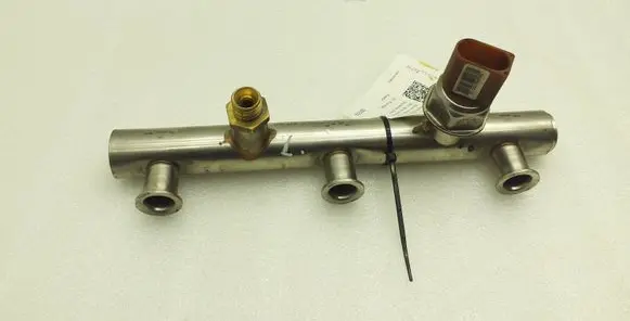 Porsche Cayenne (92A) Fuel main line pipe 06E130089Q 70577447