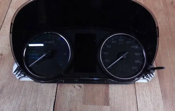 Mitsubishi Outlander Speedometer (instrument cluster) 8100C658