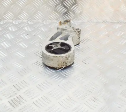 Volvo V40 Engine mount bracket 31325049