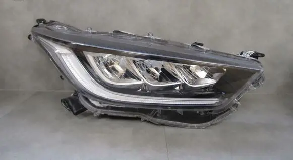 Toyota Yaris Headlight/headlamp