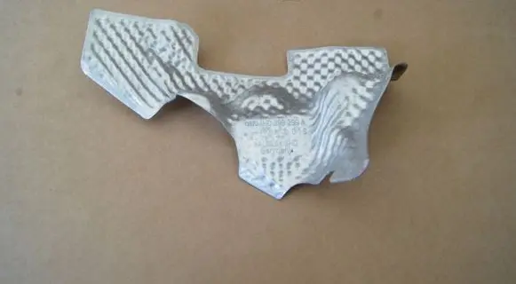 Audi A8 S8 D4 4H Heat shield in engine bay 4H0399299A