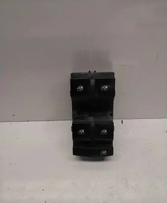 Opel Mokka Electric window control switch 13305011