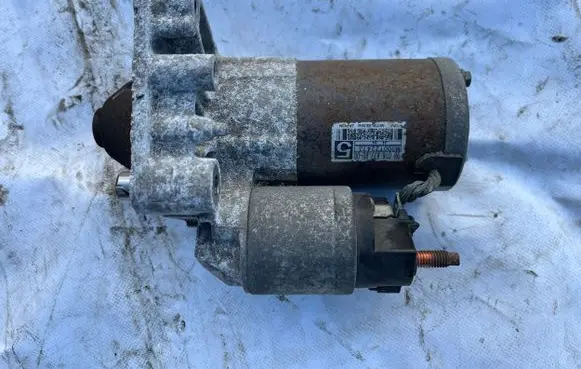 Citroen C4 II Picasso Starter motor 9801667780