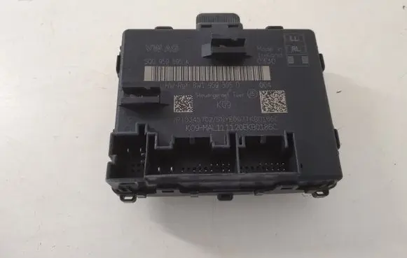 Audi Q2 - Door control unit/module 5Q0959595K