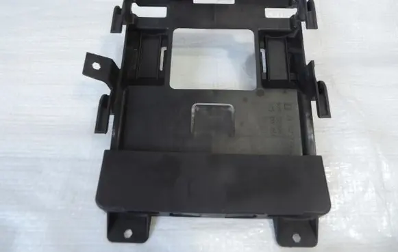 Opel Insignia B Engine control unit holder 84127775