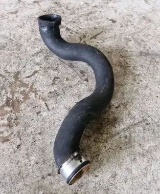 Mercedes-Benz C W204 Engine coolant pipe/hose