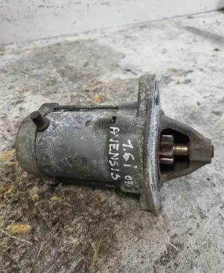 Toyota Avensis T250 Starter motor 281000D180