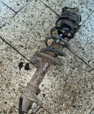 Honda CR-V Front shock absorber/damper