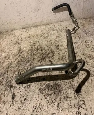 Volvo XC40 Engine coolant pipe/hose 31686270