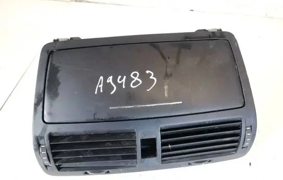 Skoda Octavia Mk2 (1Z) Dash center air vent grill 1z0820951