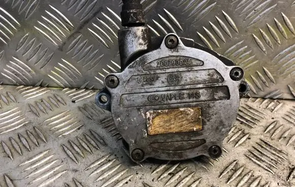 Mercedes-Benz A W169 Vacuum pump 200000044