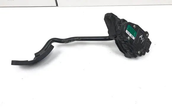 Audi A4 S4 B6 8E 8H Accelerator throttle pedal 8D2721523B 6PV00802609