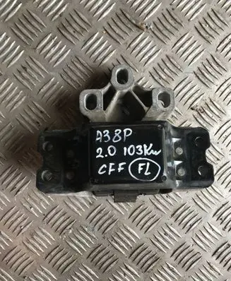Audi A3 S3 A3 Sportback 8P Engine mount bracket 1K0199555T