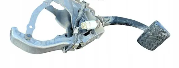Toyota RAV 4 (XA40) Brake pedal PEDHAMR44