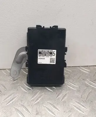 Toyota Yaris Other control units/modules 896900D050 MB1028500830