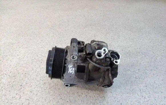 Mercedes-Benz E C207 W207 Air conditioning (A/C) compressor (pump) A0022303211