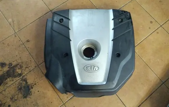 KIA Sorento Engine cover (trim) 