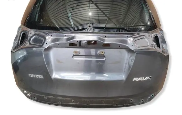Toyota RAV 4 (XA40) Tailgate/trunk/boot lid 