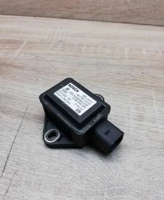 Audi A6 S6 C5 4B ESP acceleration yaw rate sensor 8E0907637A 0265005245