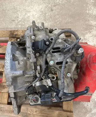 Renault Latitude (L70) Automatic gearbox 8200582069 AJ0006 EGF0072