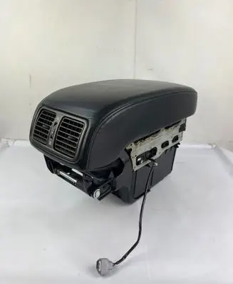 Lexus LS 430 Center console 5892050120
