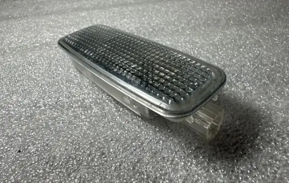 Audi A8 S8 D2 4D Other interior light 4D0947105A