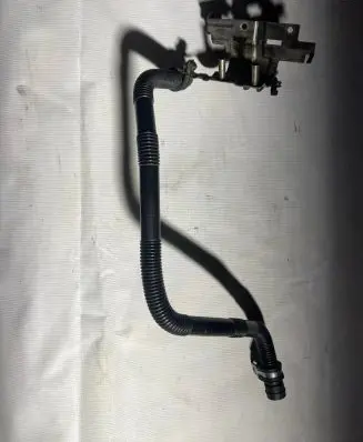 BMW M6 Fuel line pipe 114466