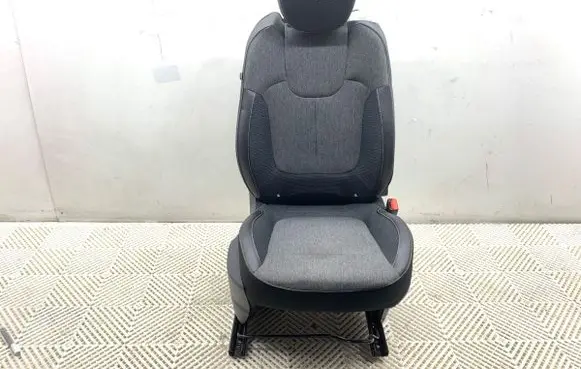 Renault Captur Front passenger seat 