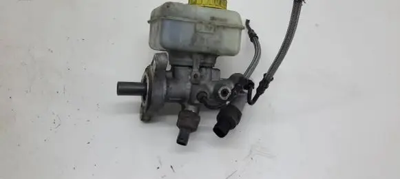 Volkswagen Golf IV Master brake cylinder 40754