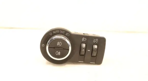 Opel Insignia A Light switch
