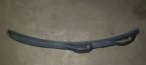 Porsche Macan (95B) Wiper trim 95B819403