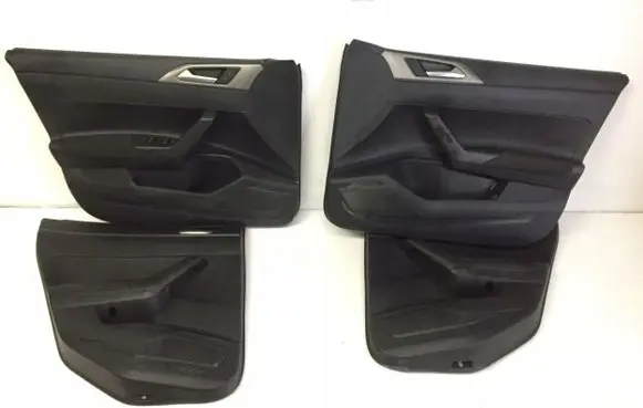 Volkswagen Polo VI Rear door card trim 98438784334