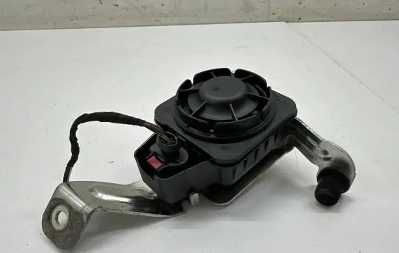 Audi A3 S3 8V Alarm system siren 8V2951285
