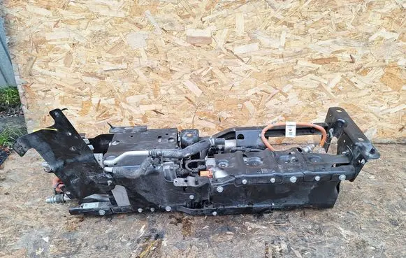 Jeep Wrangler Hybrid/electric vehicle battery bracket 68426848AC 68443405AC