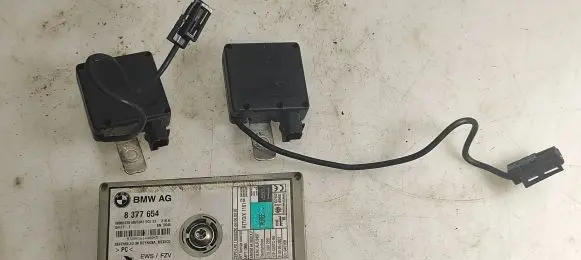 BMW X5 E53 Antenna control unit 8380945 8377654
