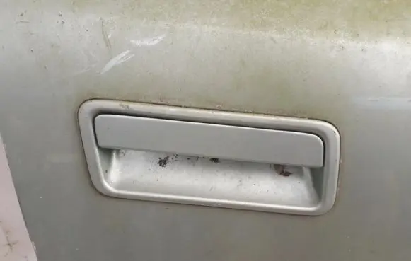 Mazda 323 F Front door exterior handle